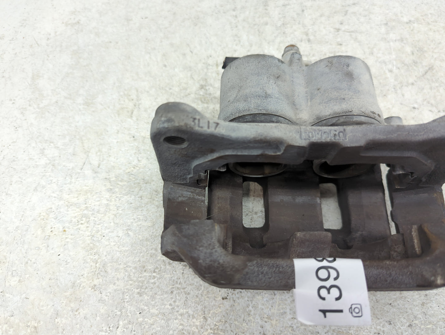 2007-2014 Ford Edge Front Driver Left Brake Caliper 1398518 - Oemusedautoparts1.com