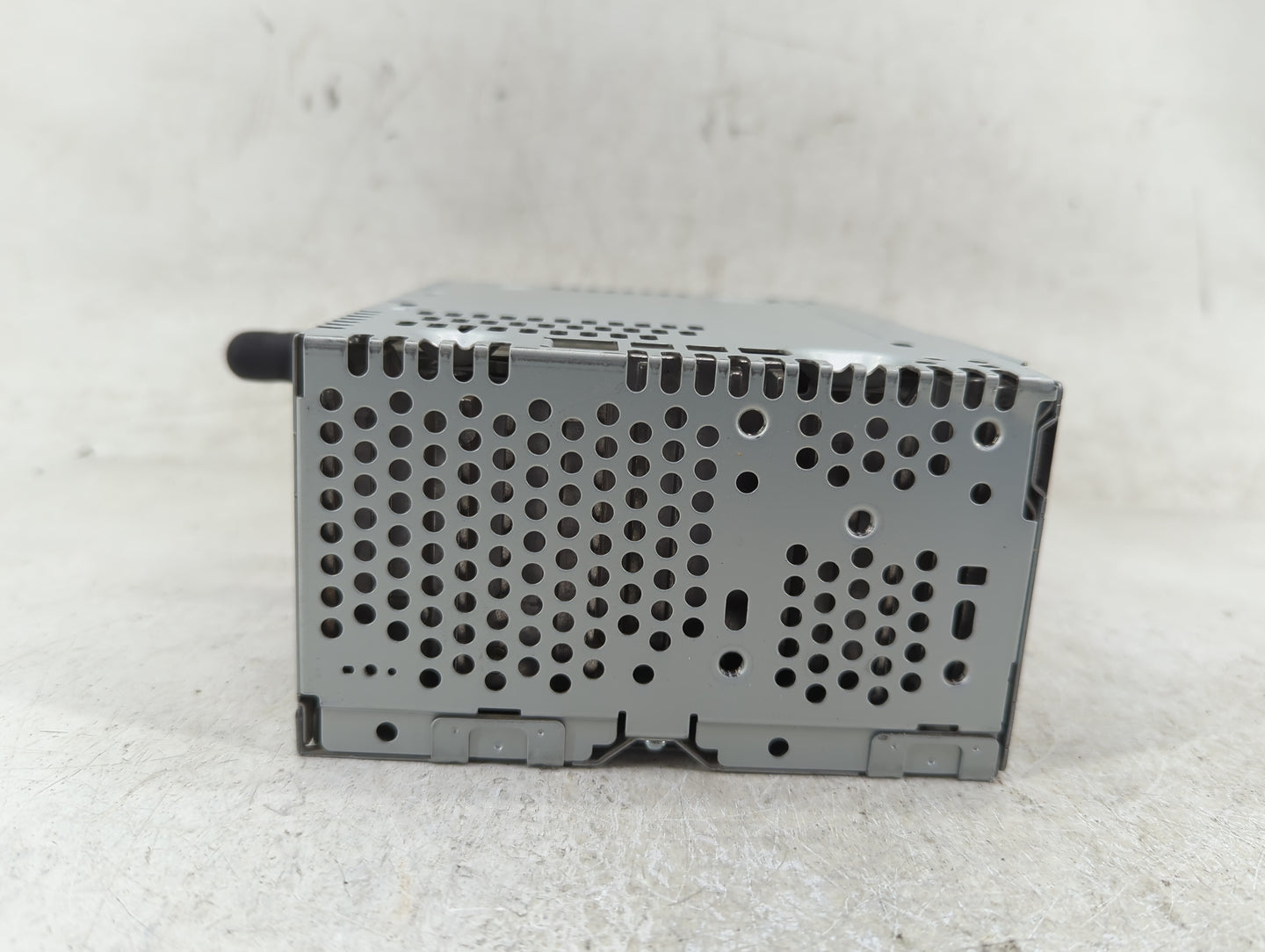 2014 Ford Edge Radio AM FM Cd Player Receiver Replacement P/N:ET4T-19C107-KA Fits OEM Used Auto Parts - Oemusedautoparts1.co