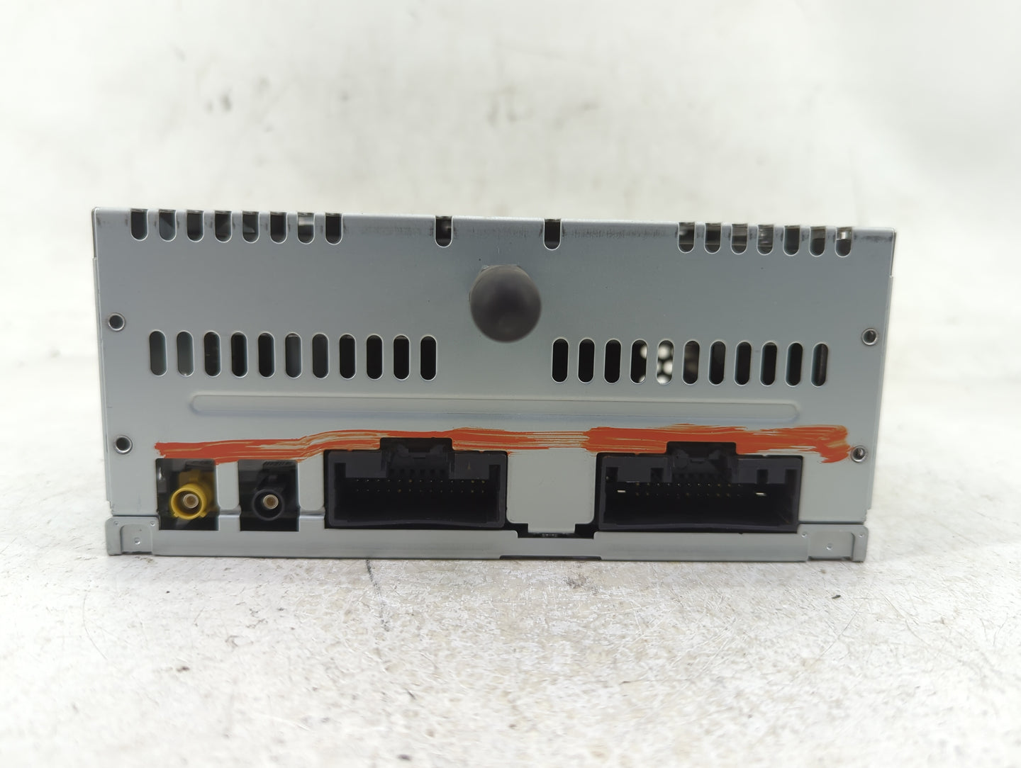 2014 Ford Edge Radio AM FM Cd Player Receiver Replacement P/N:ET4T-19C107-KA Fits OEM Used Auto Parts - Oemusedautoparts1.co