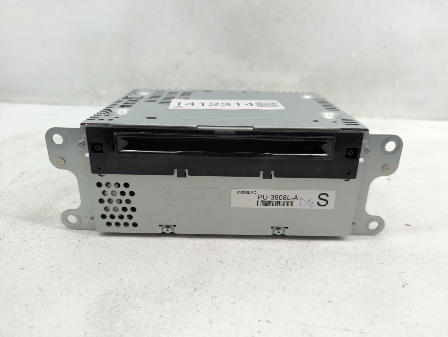 2014 Ford Edge Radio AM FM Cd Player Receiver Replacement P/N:ET4T19C107KC Fits OEM Used Auto Parts - Oemusedautoparts1.com