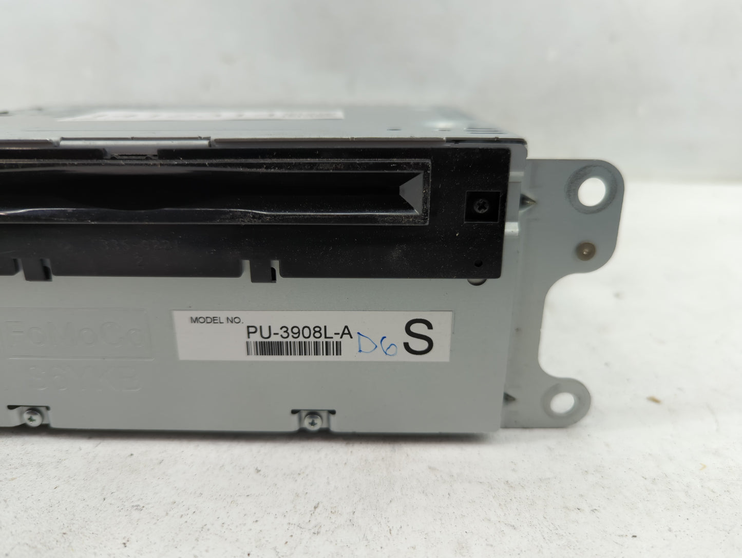 2014 Ford Edge Radio AM FM Cd Player Receiver Replacement P/N:ET4T19C107KC Fits OEM Used Auto Parts - Oemusedautoparts1.com