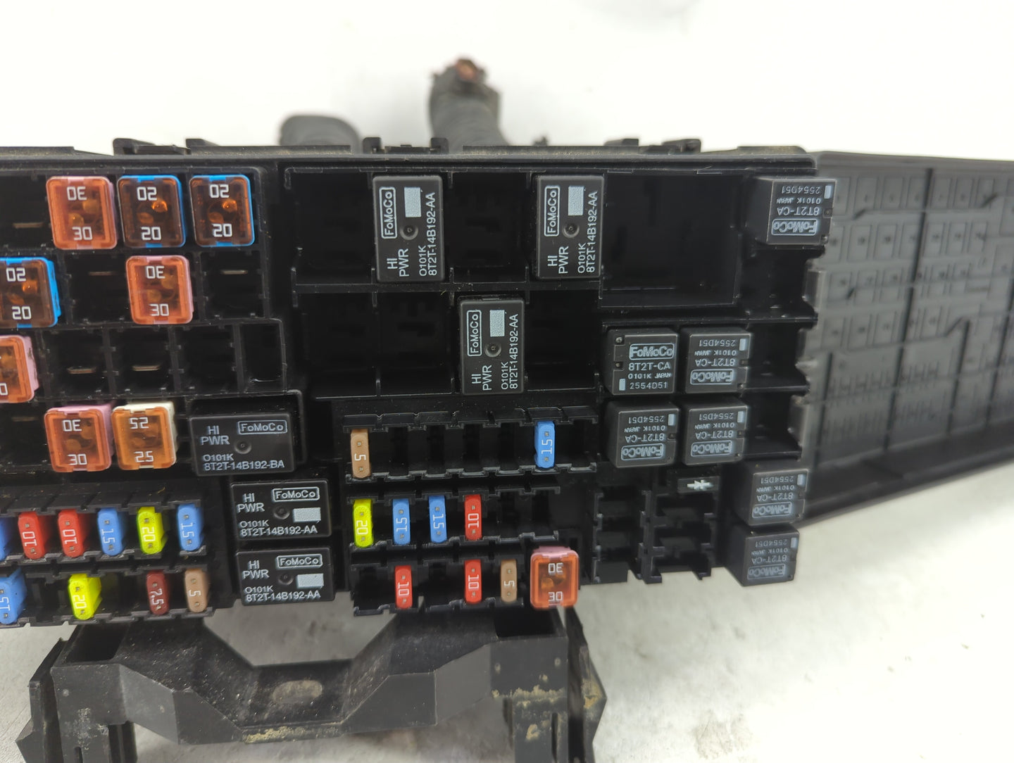 2012-2014 Ford Edge Fusebox Fuse Box Panel Relay Module P/N:BT4T-14A003-AA Fits Fits 2012 2013 2014 OEM Used Auto Parts - Oe