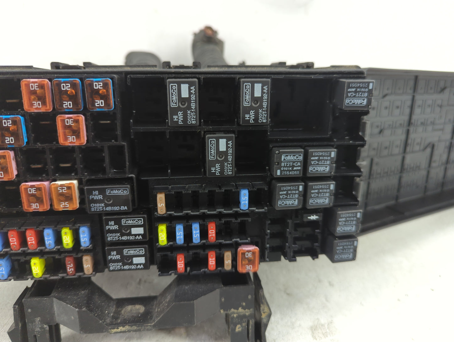 2012-2014 Ford Edge Fusebox Fuse Box Panel Relay Module P/N:BT4T-14A003-AA Fits Fits 2012 2013 2014 OEM Used Auto Parts - Oe
