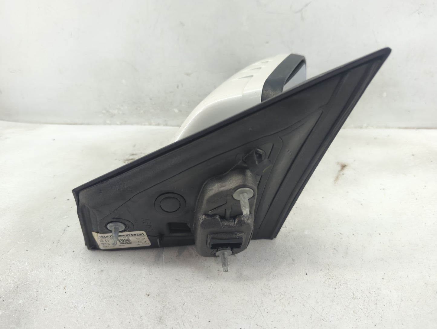 2013-2014 Ford Edge Passenger Side View Mirror - Right Door Mirror OEM Used - Oemusedautoparts1.com