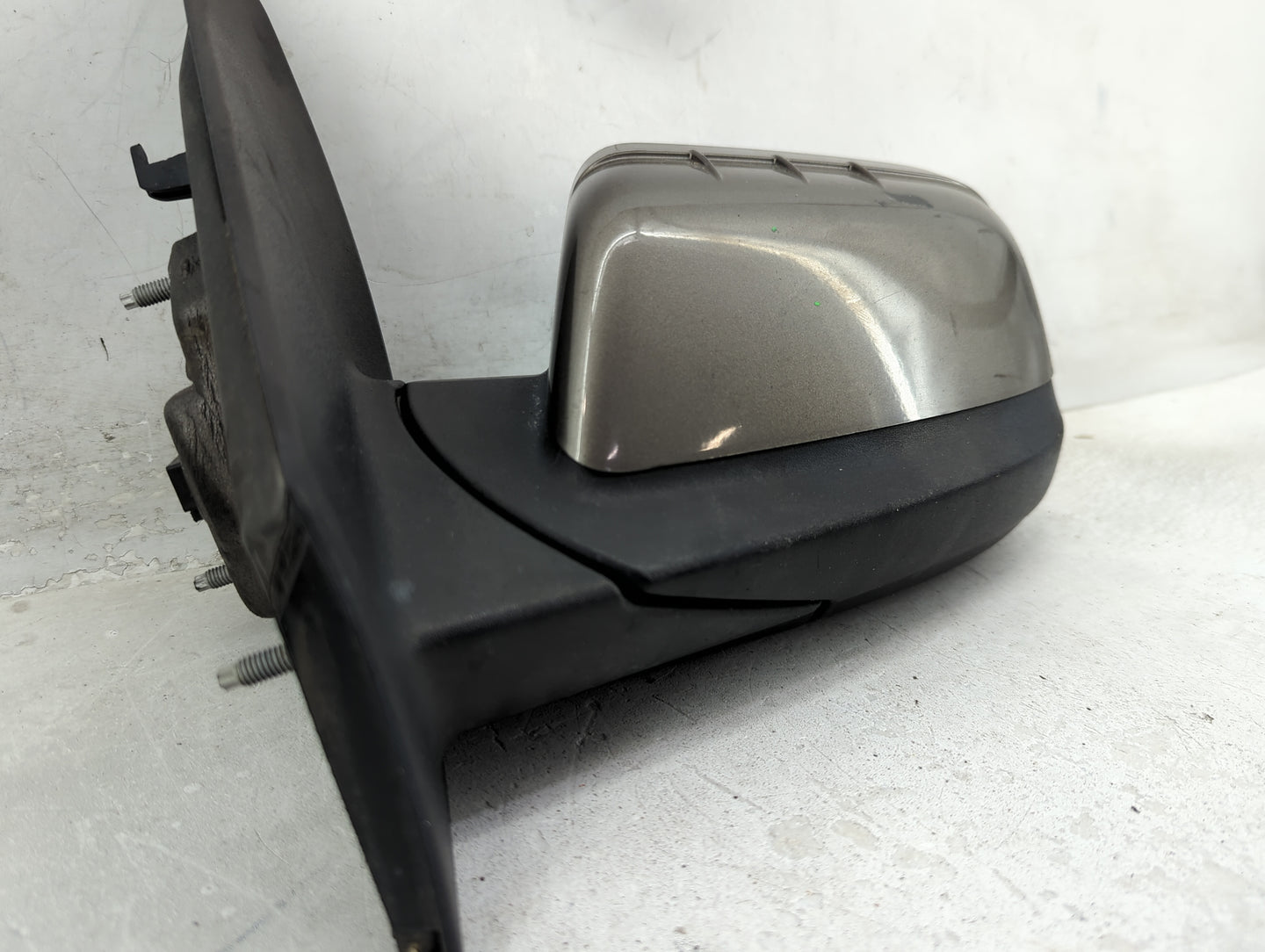 2013-2014 Ford Edge Driver Side View Mirror - Left Door Mirror OEM Used - Oemusedautoparts1.com