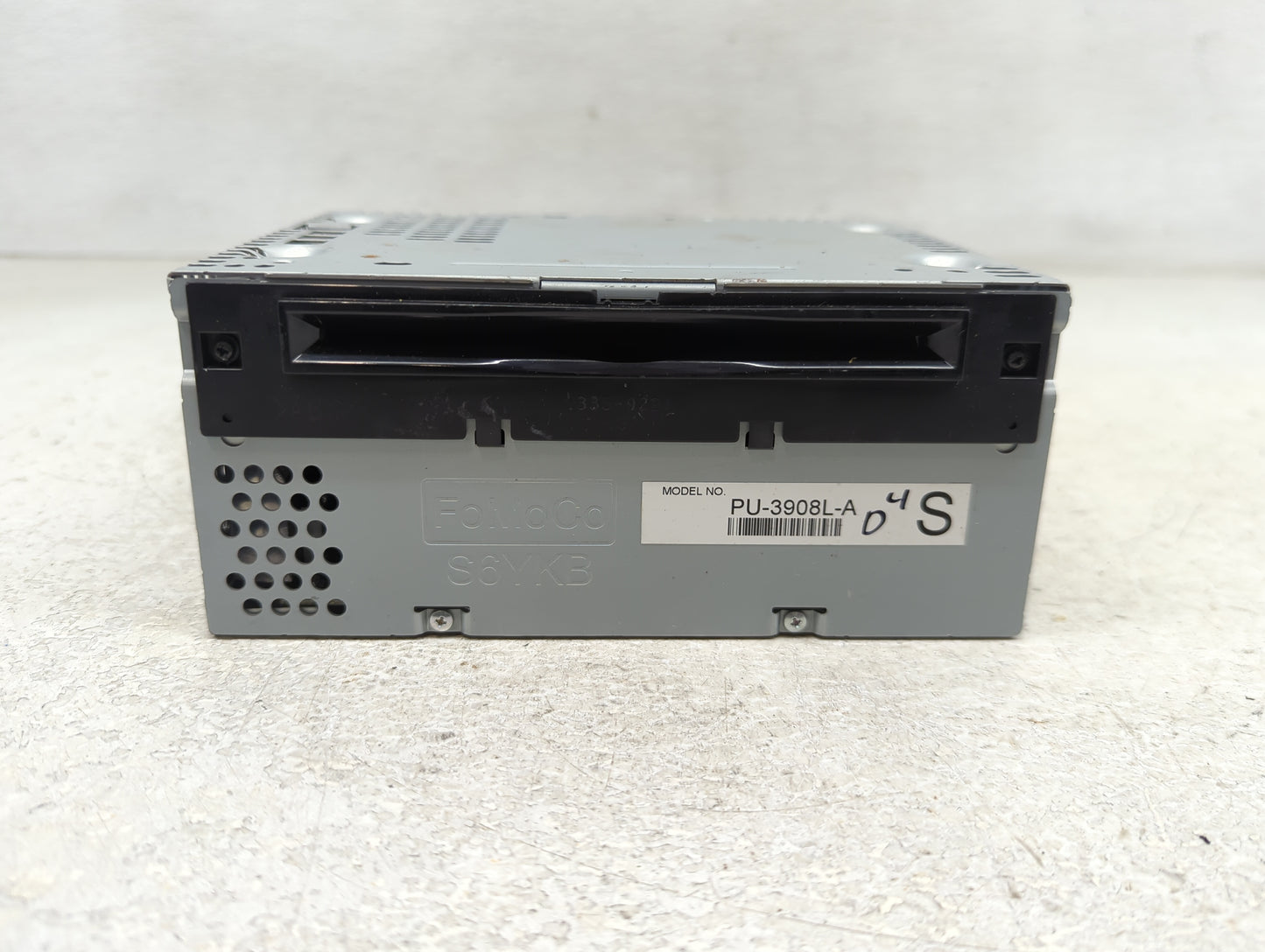 2014 Ford Edge Radio AM FM Cd Player Receiver Replacement P/N:PU-3908L-A ET4T-19C107 Fits OEM Used Auto Parts - Oemusedautop