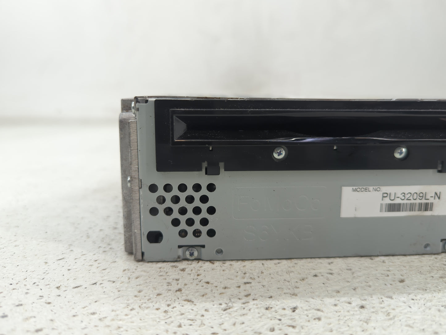 2011-2014 Ford Edge Radio AM FM Cd Player Receiver Replacement P/N:BT4T-19C107-CN Fits Fits 2011 2012 2013 2014 OEM Used Aut