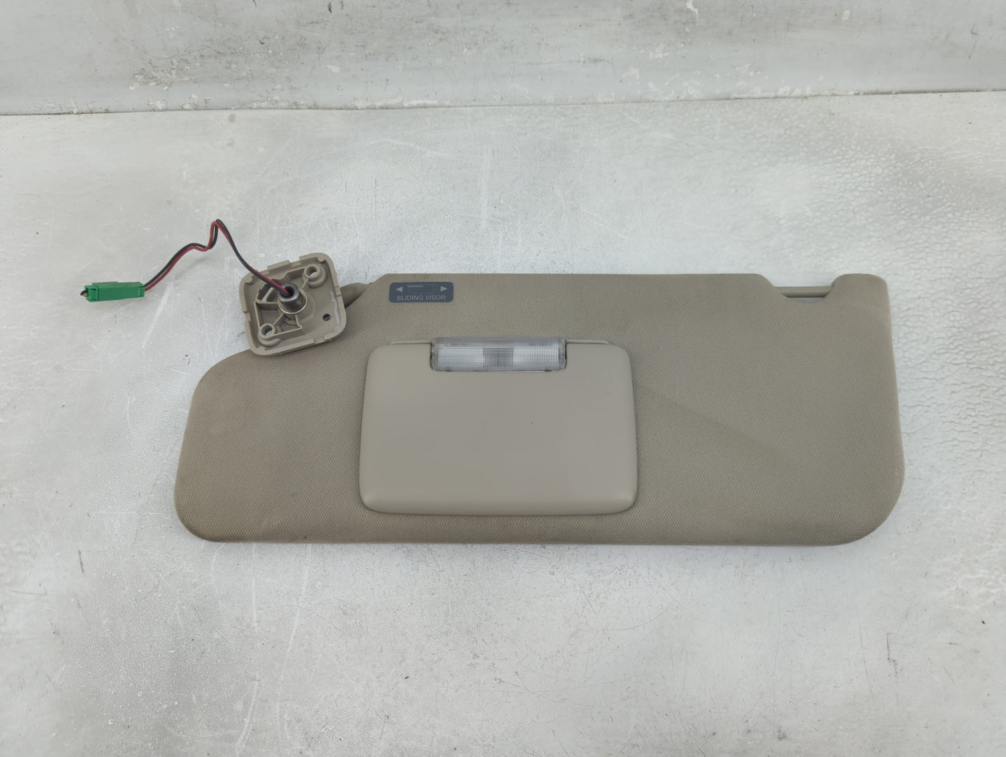 2011-2014 Ford Edge Sun Visor Shade Replacement Driver Left Mirror Fits Fits 2011 2012 2013 2014 OEM Used Auto Parts - Oemus