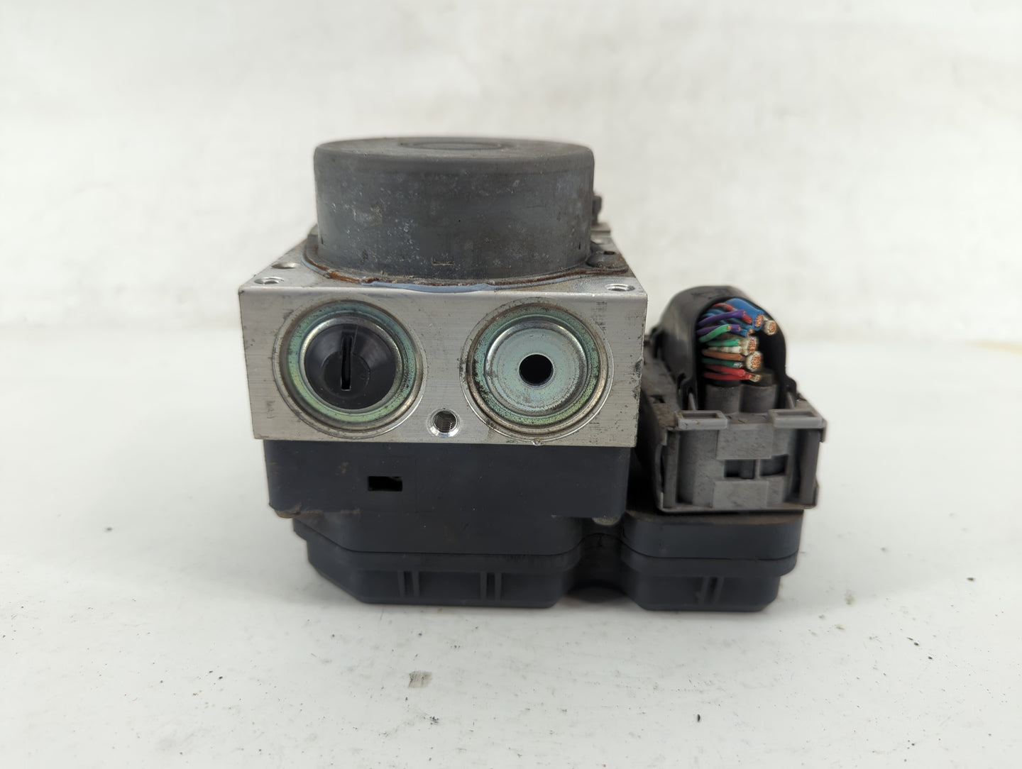 2013-2014 Ford Edge ABS Pump Control Module Replacement P/N:44510-02170 89541-12550, 113040-10120 Fits Fits 2013 2014 2015 O