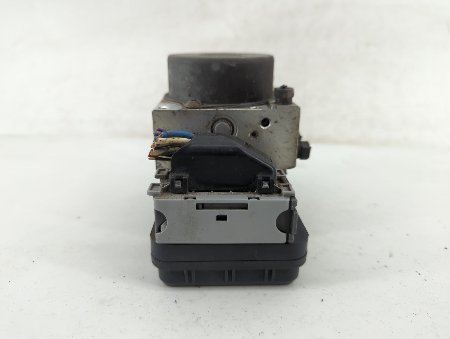 2013-2014 Ford Edge ABS Pump Control Module Replacement P/N:44510-02170 89541-12550, 113040-10120 Fits Fits 2013 2014 2015 O