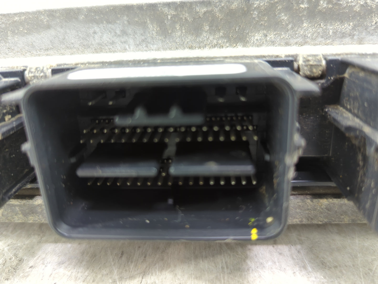 2013-2014 Ford Edge PCM Engine Control Computer ECU ECM PCU OEM P/N:6MXMDWASB5 Fits Fits 2013 2014 OEM Used Auto Parts - Oem