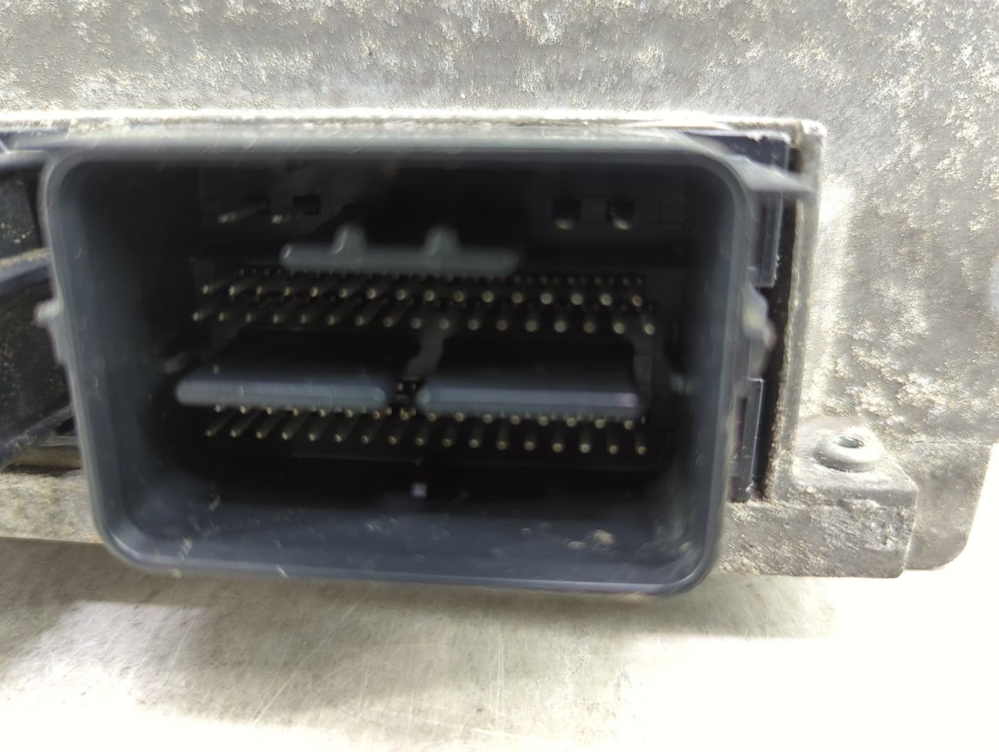 2013-2014 Ford Edge PCM Engine Control Computer ECU ECM PCU OEM P/N:6MXMDWASB5 Fits Fits 2013 2014 OEM Used Auto Parts - Oem