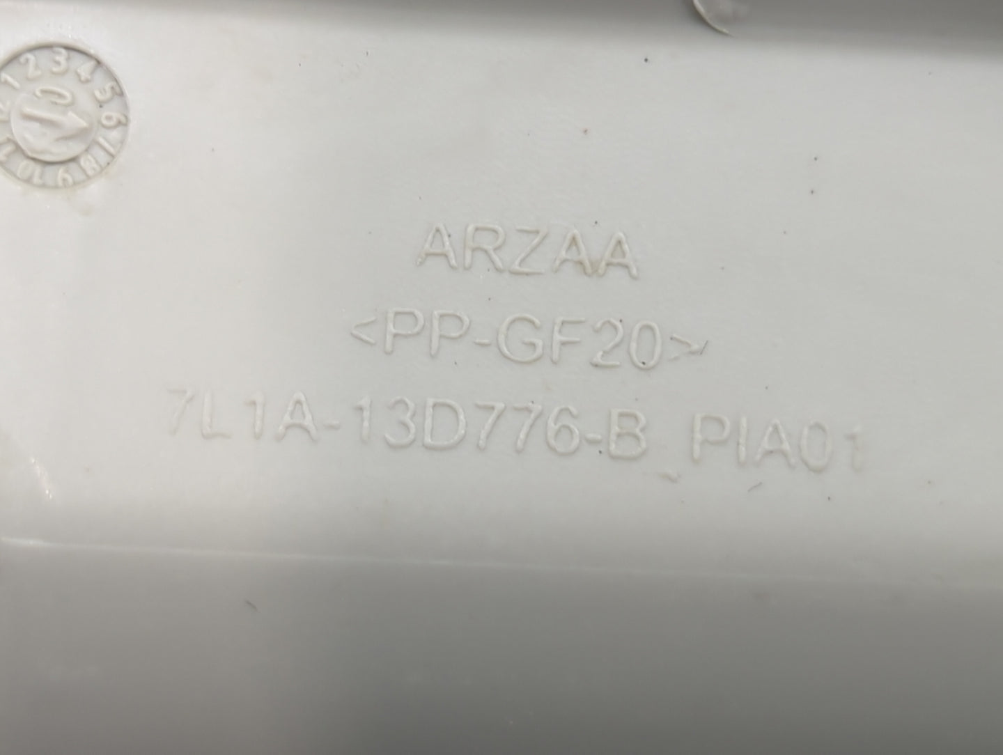 2014 Ford Edge Overhead Roof Console - Oemusedautoparts1.com