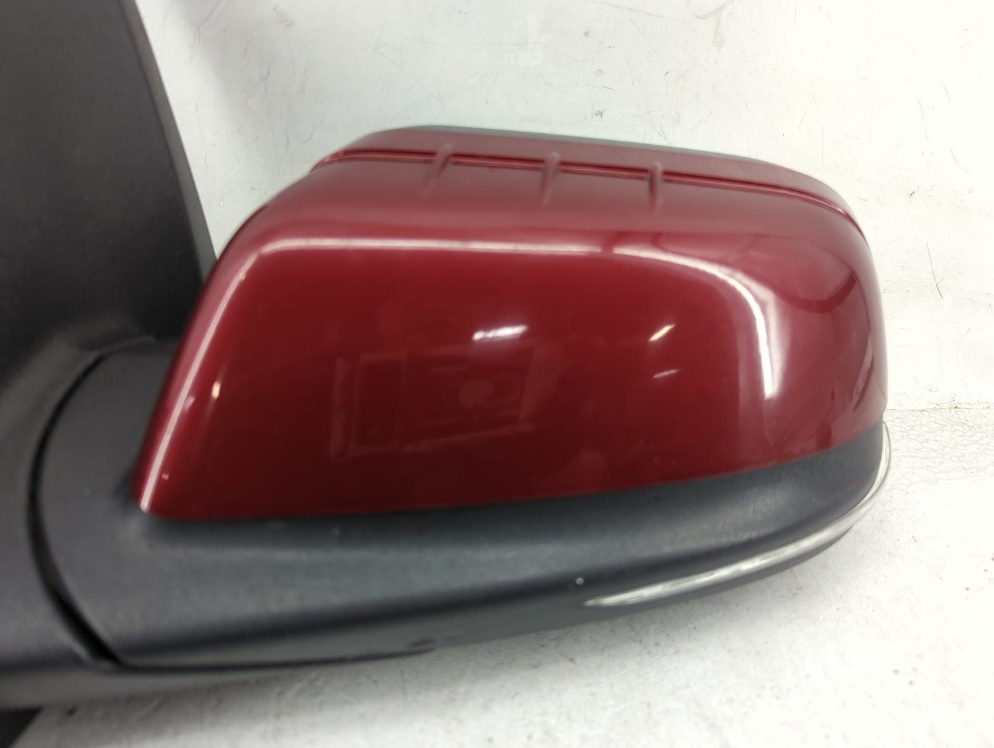 2013-2014 Ford Edge Driver Side View Mirror - Left Door Mirror OEM Used - Oemusedautoparts1.com