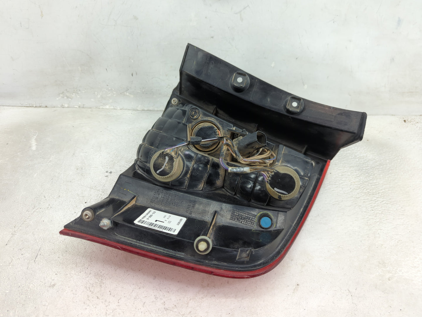 2011-2014 Ford Edge Tail Light Assembly Driver Left OEM P/N:BT43-13B505-AE Fits Fits 2011 2012 2013 2014 OEM Used Auto Parts