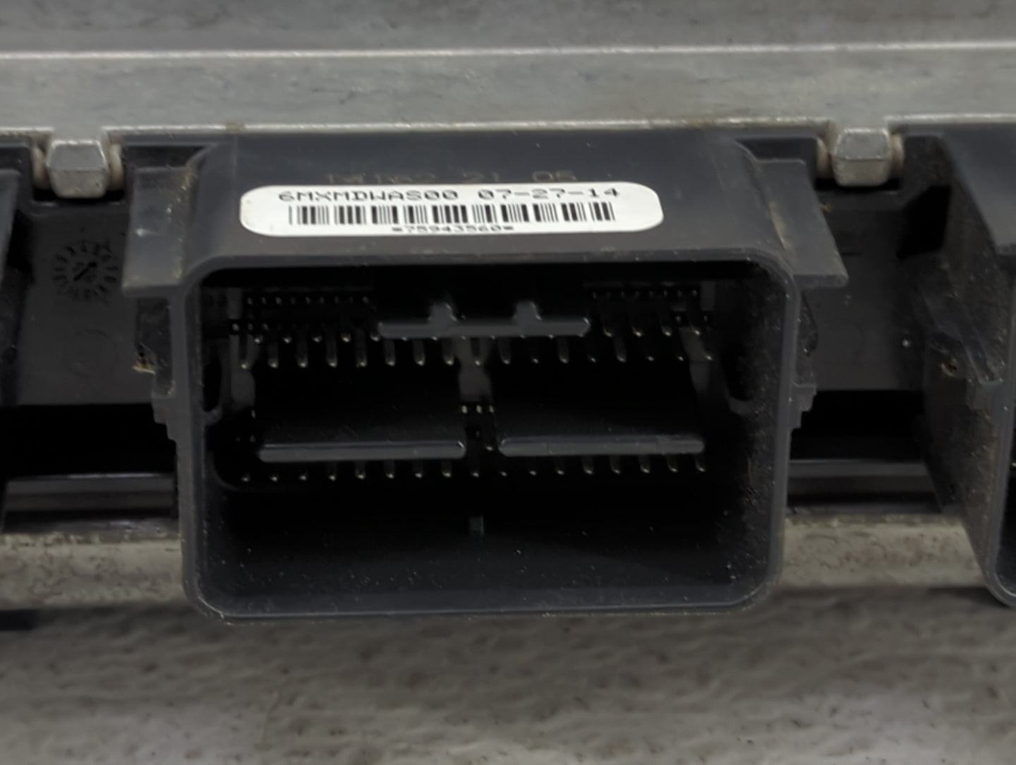 2013-2014 Ford Edge PCM Engine Control Computer ECU ECM PCU OEM P/N:DT4A-12A650-BMB BT4A-12B684-DA, 1531658A01 Fits Fits 201