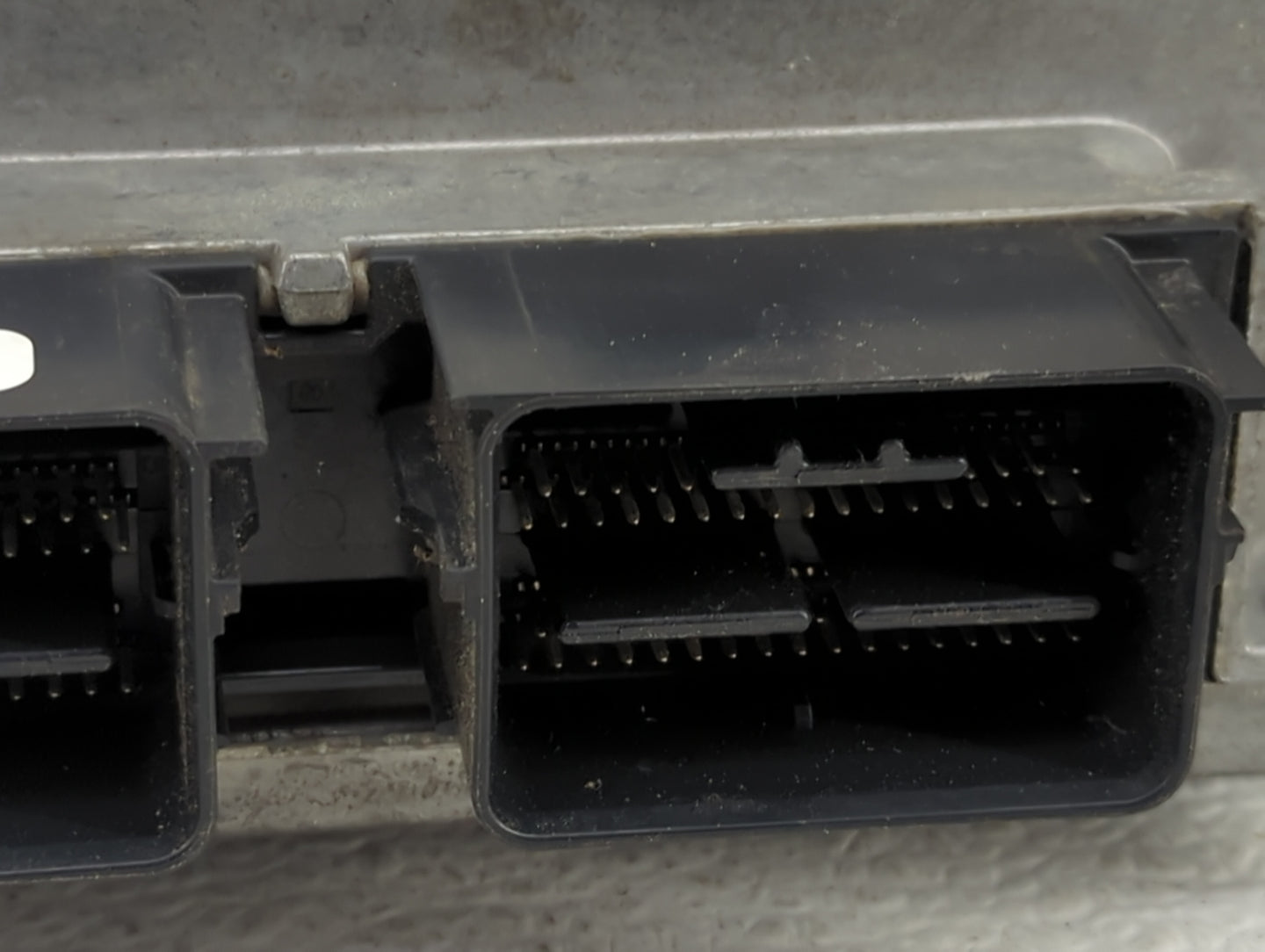 2013-2014 Ford Edge PCM Engine Control Computer ECU ECM PCU OEM P/N:DT4A-12A650-BMB BT4A-12B684-DA, 1531658A01 Fits Fits 201