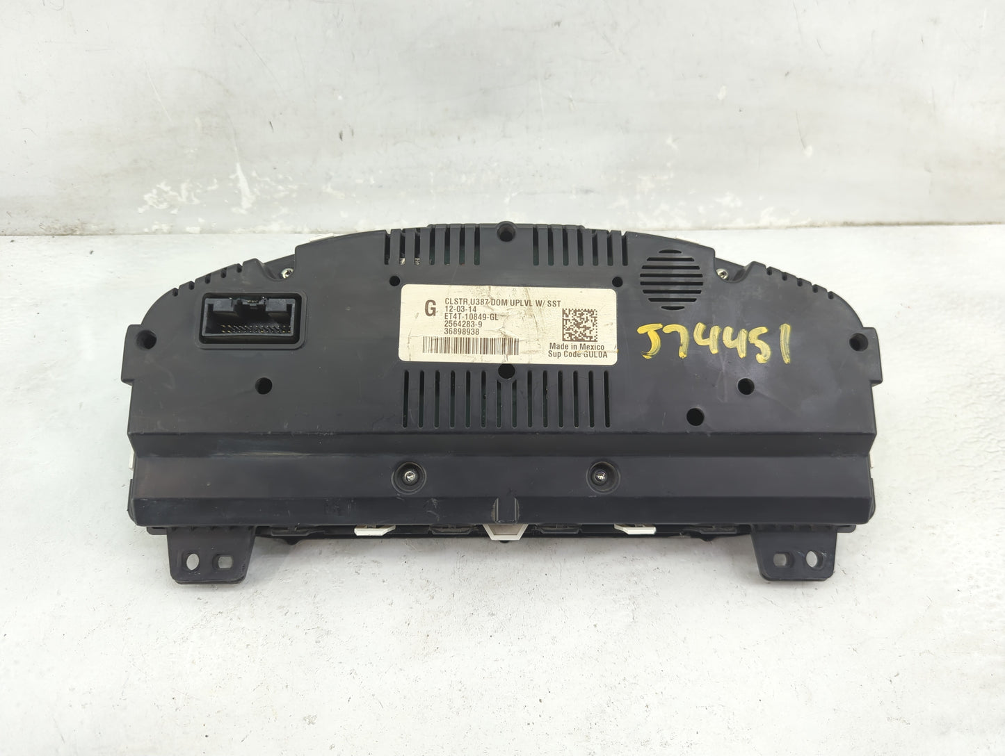 2014 Ford Edge Instrument Cluster Speedometer Gauges P/N:ET4T-10849-GL 2564283-9, 36898938 Fits OEM Used Auto Parts - Oemuse