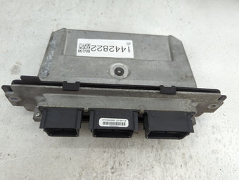compare product 2013-2014 Ford Edge PCM Engine Control Computer ECU ECM PCU OEM P/N:DT4A-12A650-BM8 6MXMDWAS88, 6MXMDWA00SJ0 Fits Fits 2013 2014 OEM Used Auto Parts