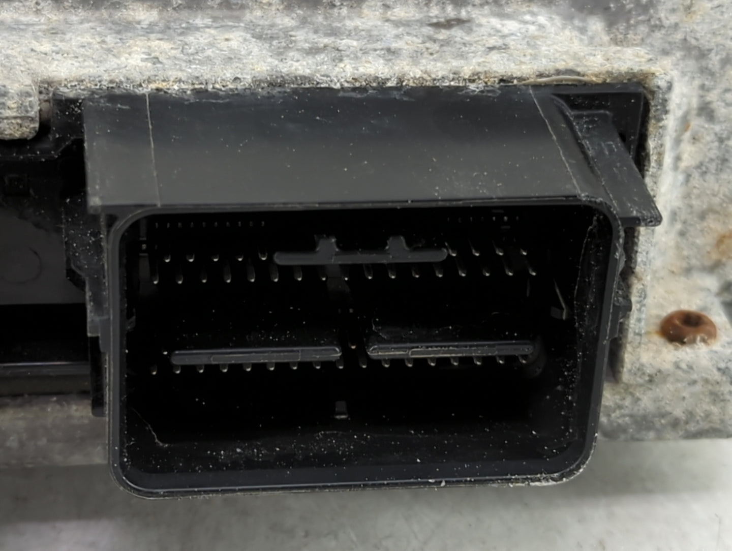 2013-2014 Ford Edge PCM Engine Control Computer ECU ECM PCU OEM P/N:DT4A-12A650-BKB BT4A-12B684-DA1 Fits Fits 2013 2014 OEM 