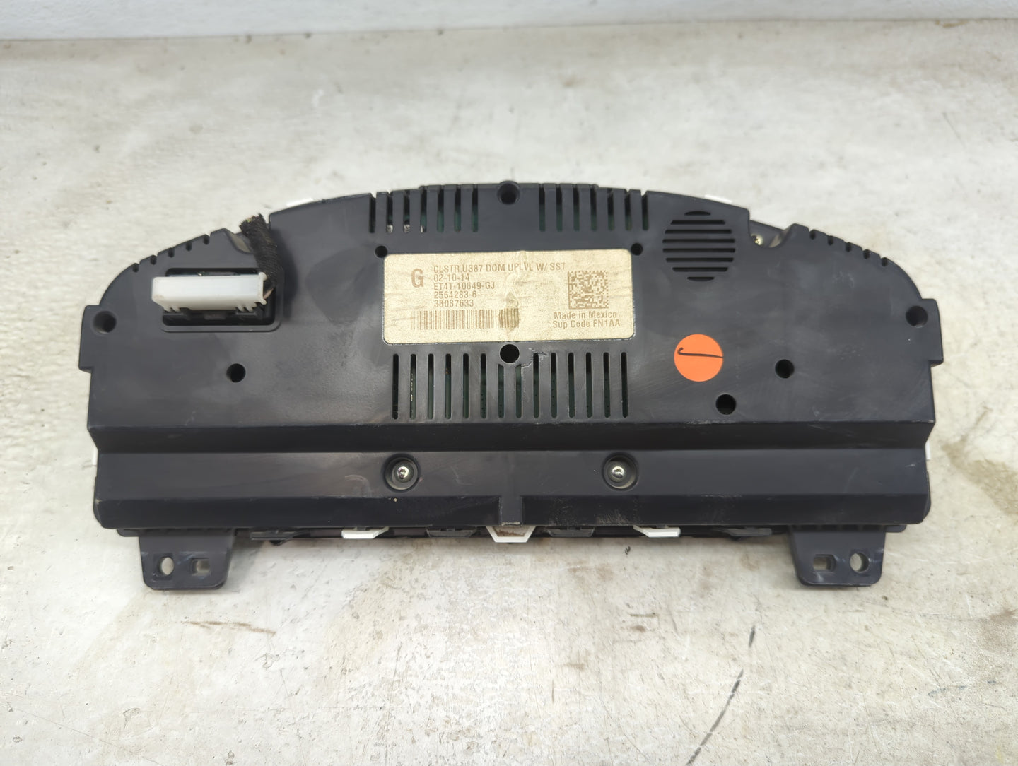 2014-2014 Ford Edge Speedometer Instrument Cluster Gauges Et4t-10849-gj - Oemusedautoparts1.com