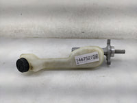 2011-2014 Ford Edge Brake Master Cylinder 1467527 - Oemusedautoparts1.com