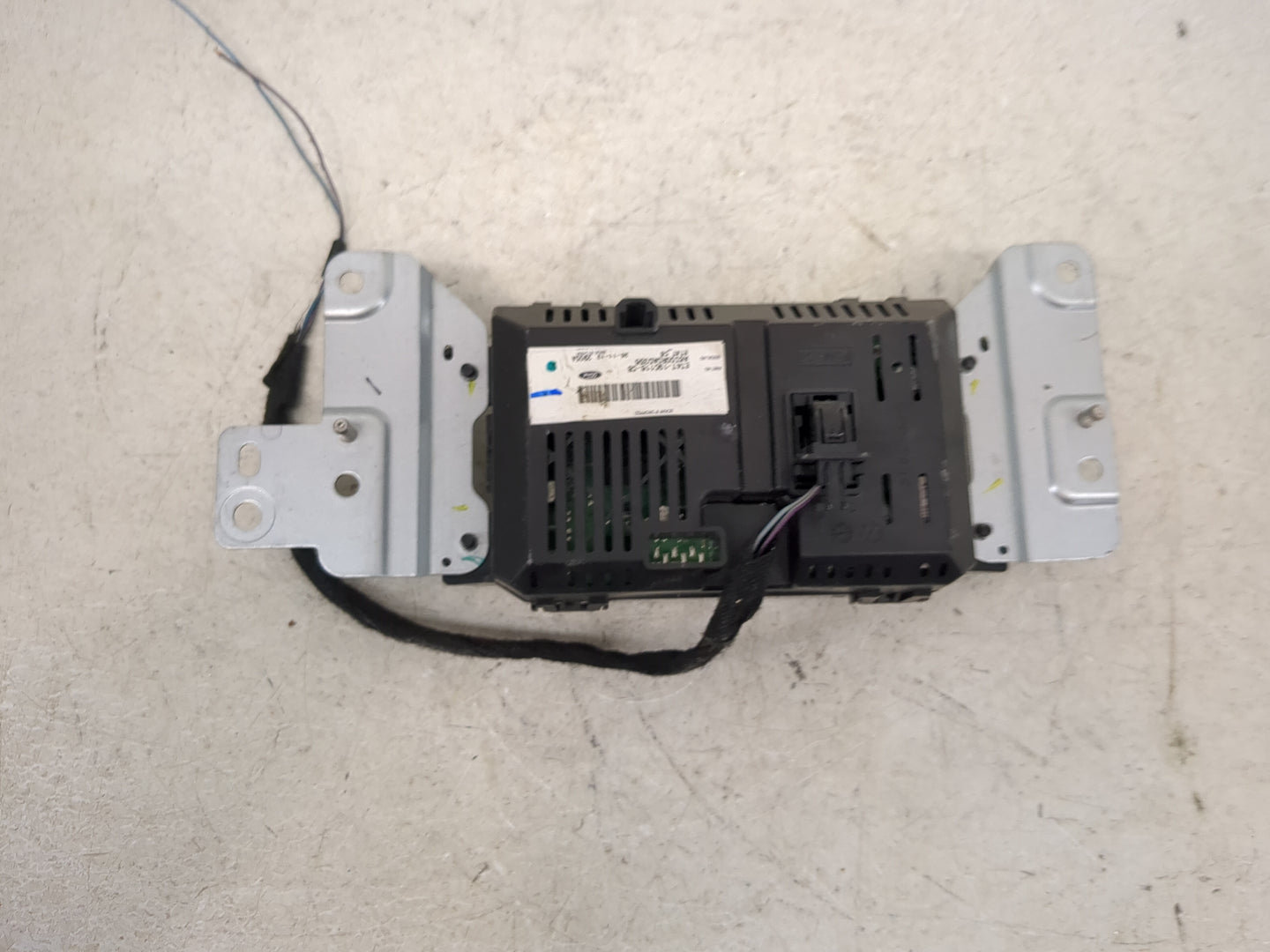 2014-2014 Ford Edge Information Display Screen - Oemusedautoparts1.com