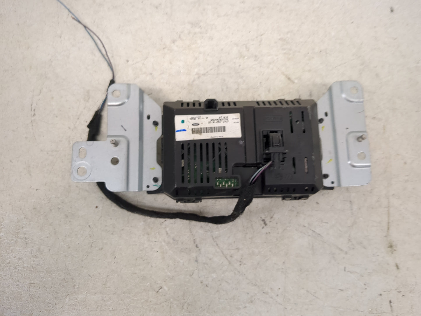 2014-2014 Ford Edge Information Display Screen - Oemusedautoparts1.com