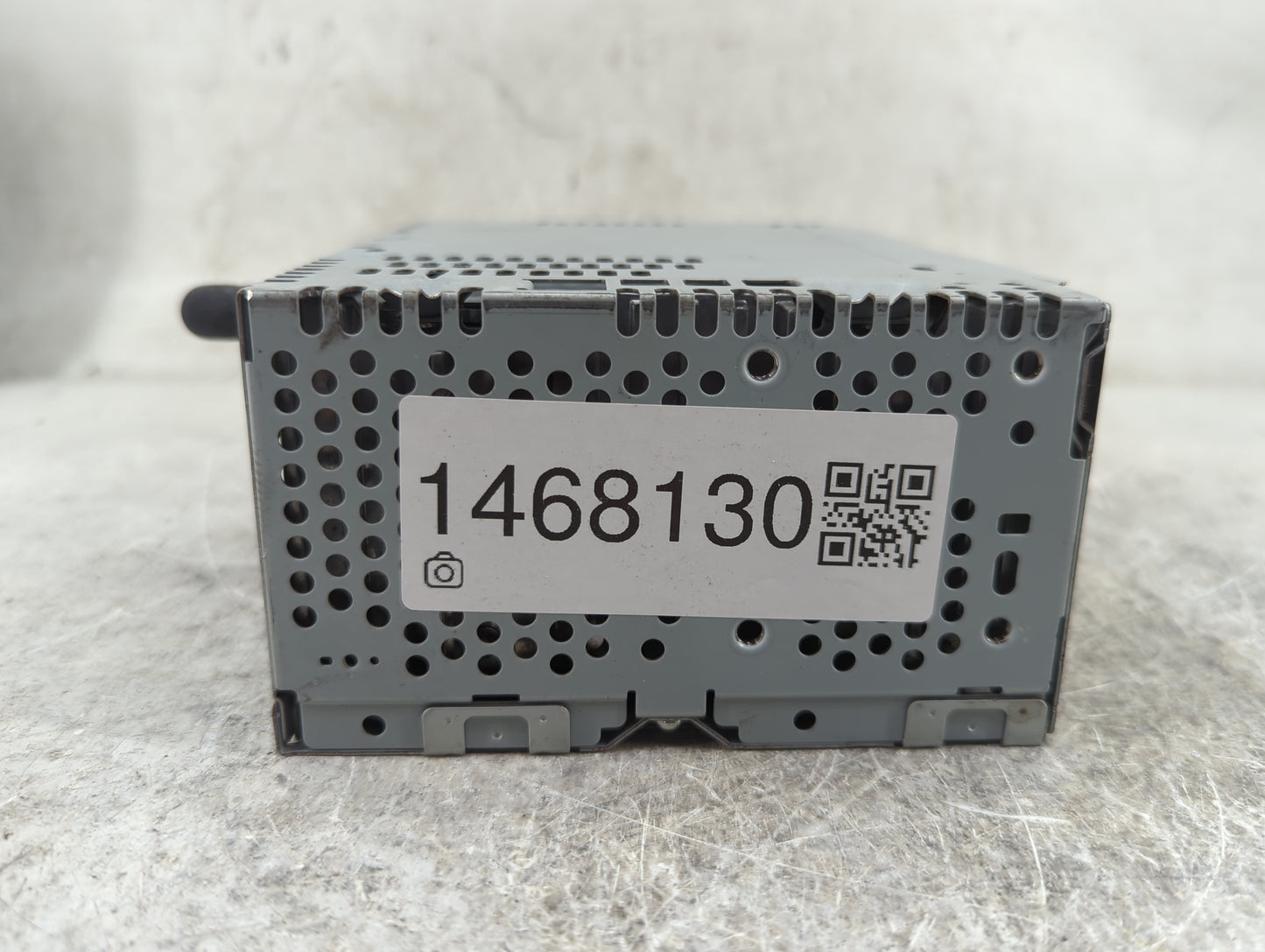 2014 Ford Edge Radio AM FM Cd Player Receiver Replacement P/N:ET4T-19C107-JA PU-3907L-A, 276-1056-65 Fits OEM Used Auto Part