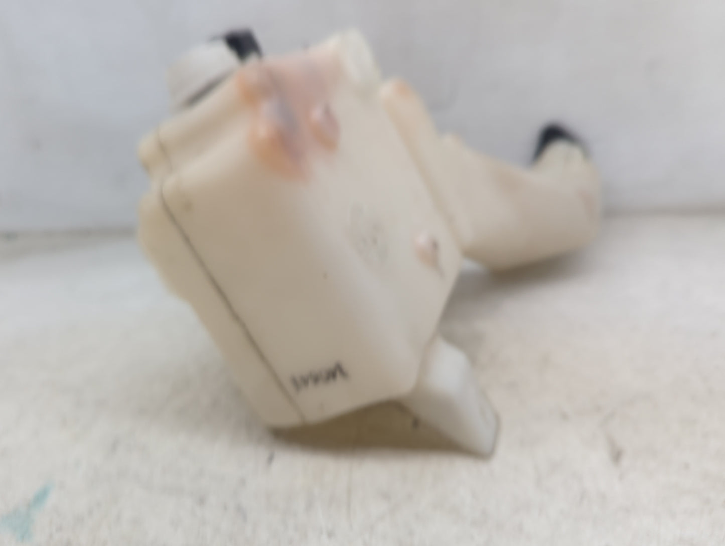 2007-2014 Ford Edge Windshield Washer Fluid Reservoir Bottle Oem 1473693 - Oemusedautoparts1.com