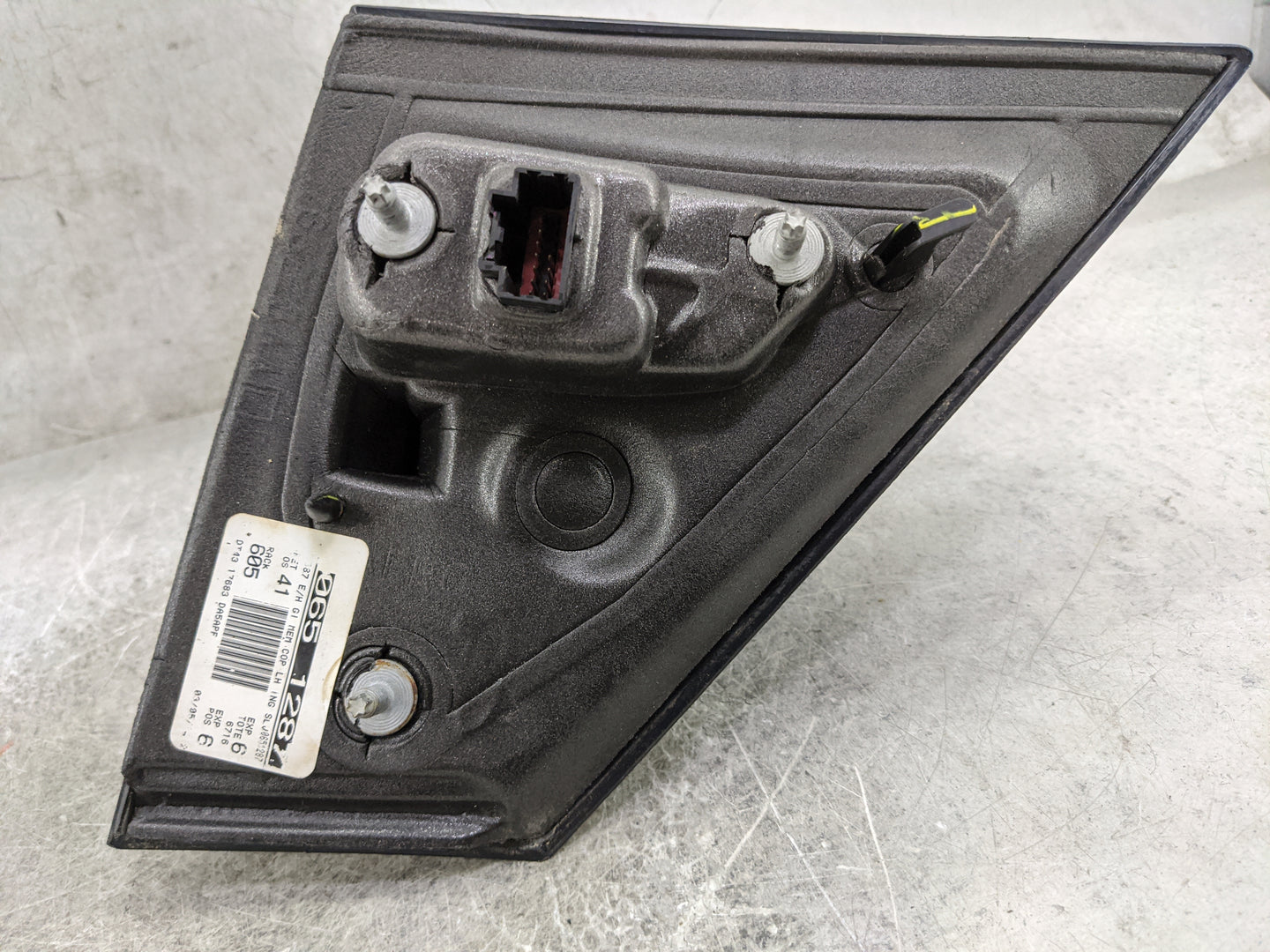 2011-2014 Ford Edge Driver Side View Mirror - Left Door Mirror OEM Used - Oemusedautoparts1.com