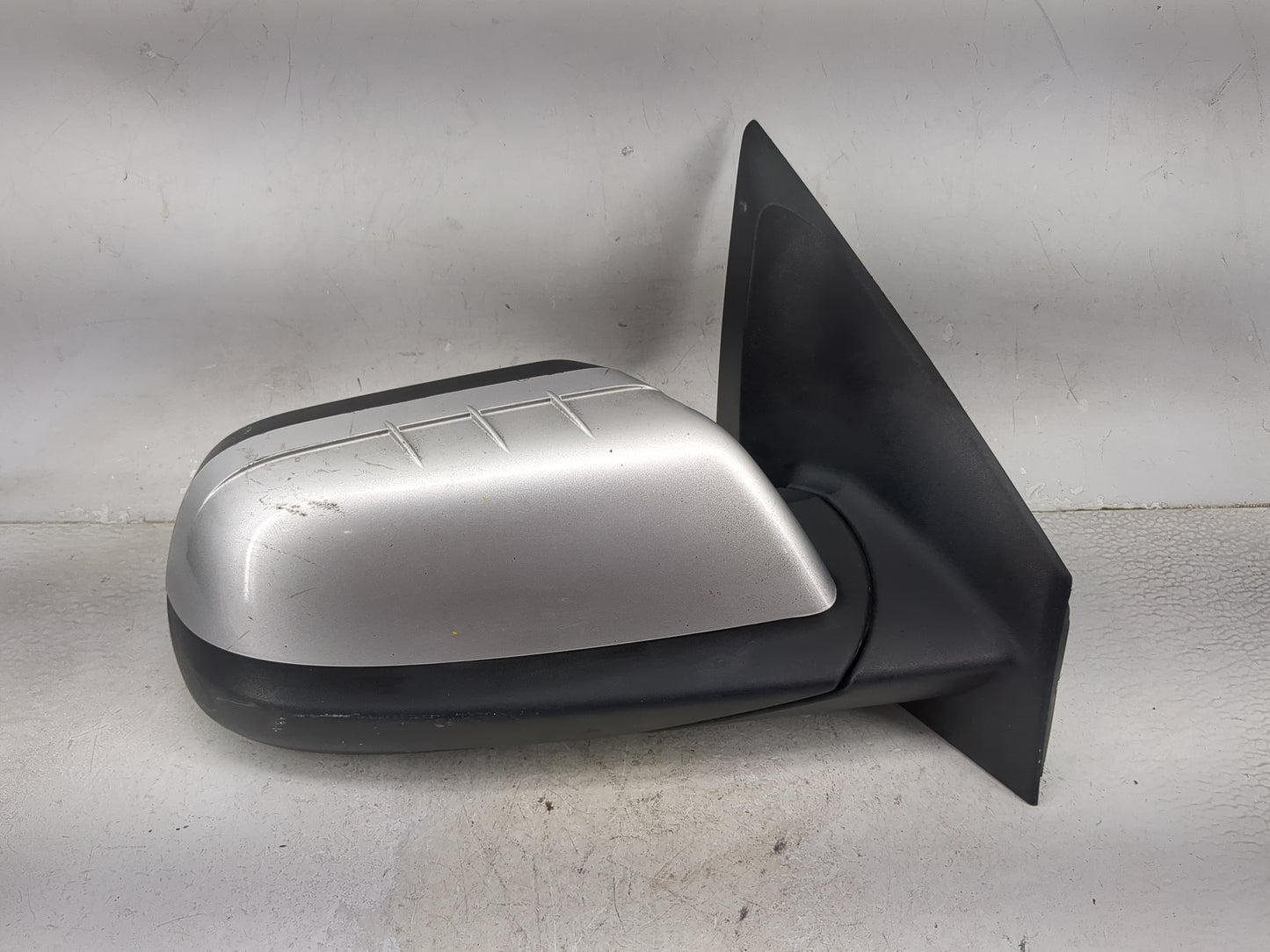 2011-2014 Ford Edge Passenger Side View Mirror - Right Door Mirror OEM Used - Oemusedautoparts1.com
