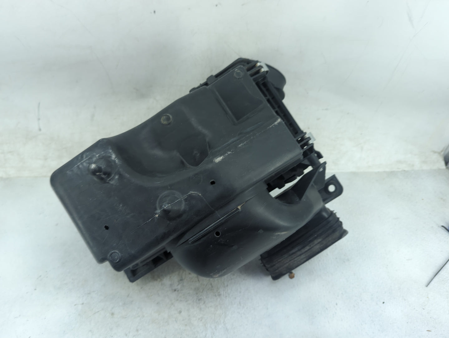 2014 Ford Edge Air Cleaner Intake-duct Hose Tube 1476610 - Oemusedautoparts1.com