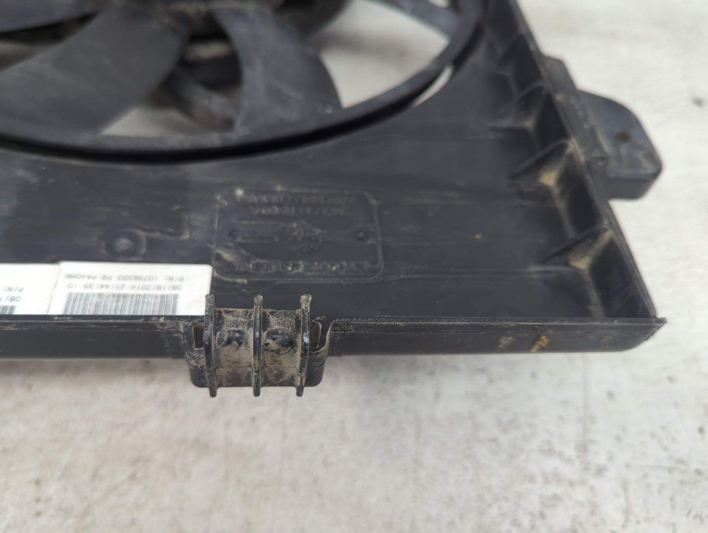 2007-2014 Ford Edge Electric Radiator Cooling Fan Motor Assembly P/N:CT43-8C607-AB Fits OEM Used Auto Parts - Oemusedautopar
