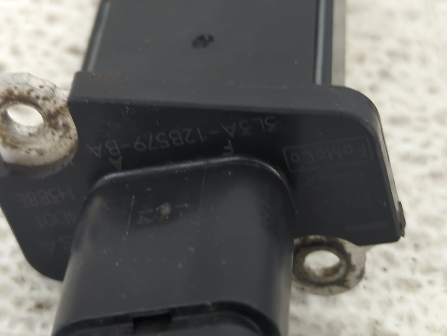 2007-2014 Ford Edge Mass Air Flow Meter Maf 1487588 - Oemusedautoparts1.com