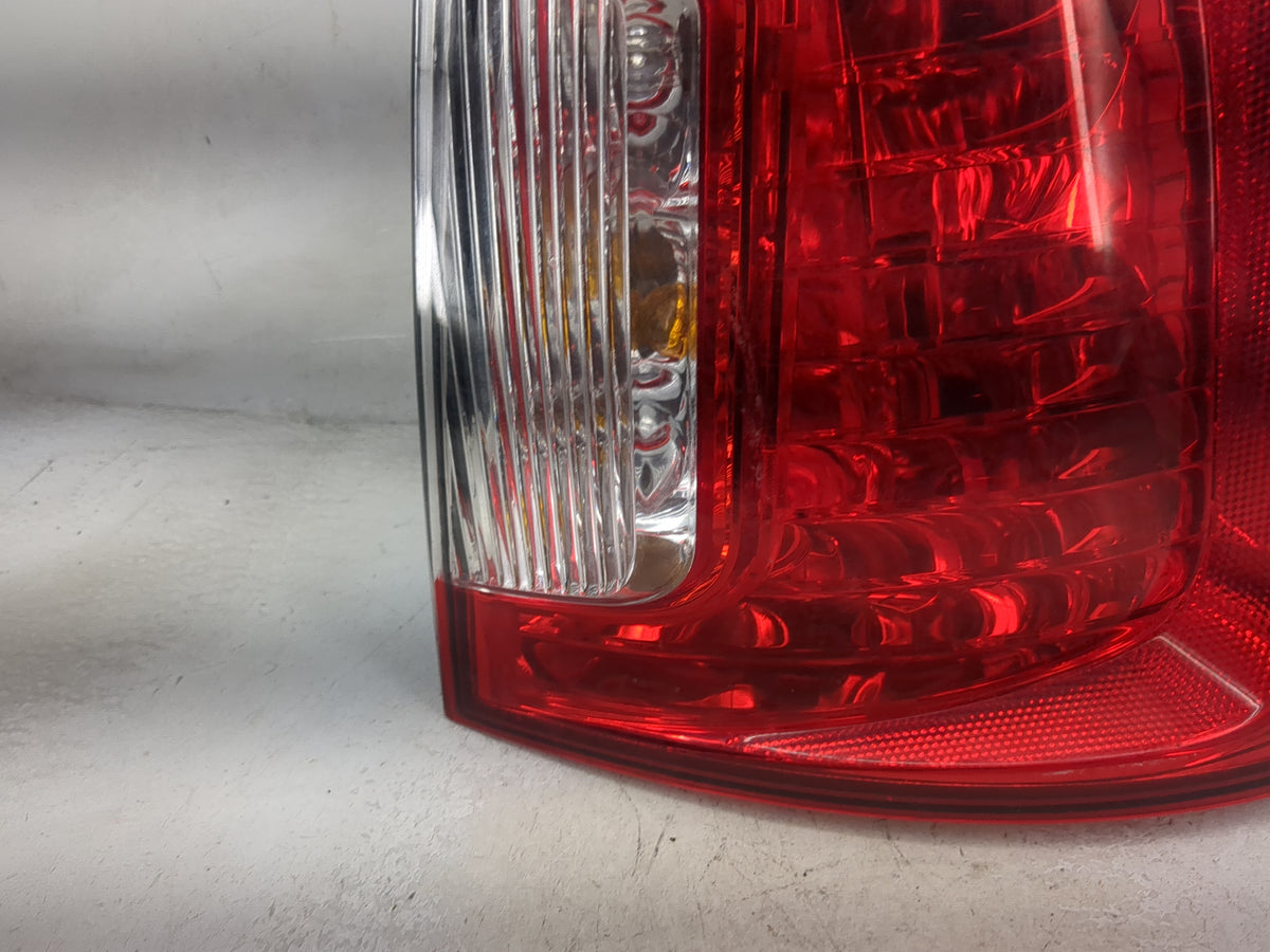 2011-2014 Ford Edge Tail Light Assembly Passenger Right OEM P/N:BT43-13B504-AE F00HTF403201 Fits Fits 2011 2012 2013 2014 OE