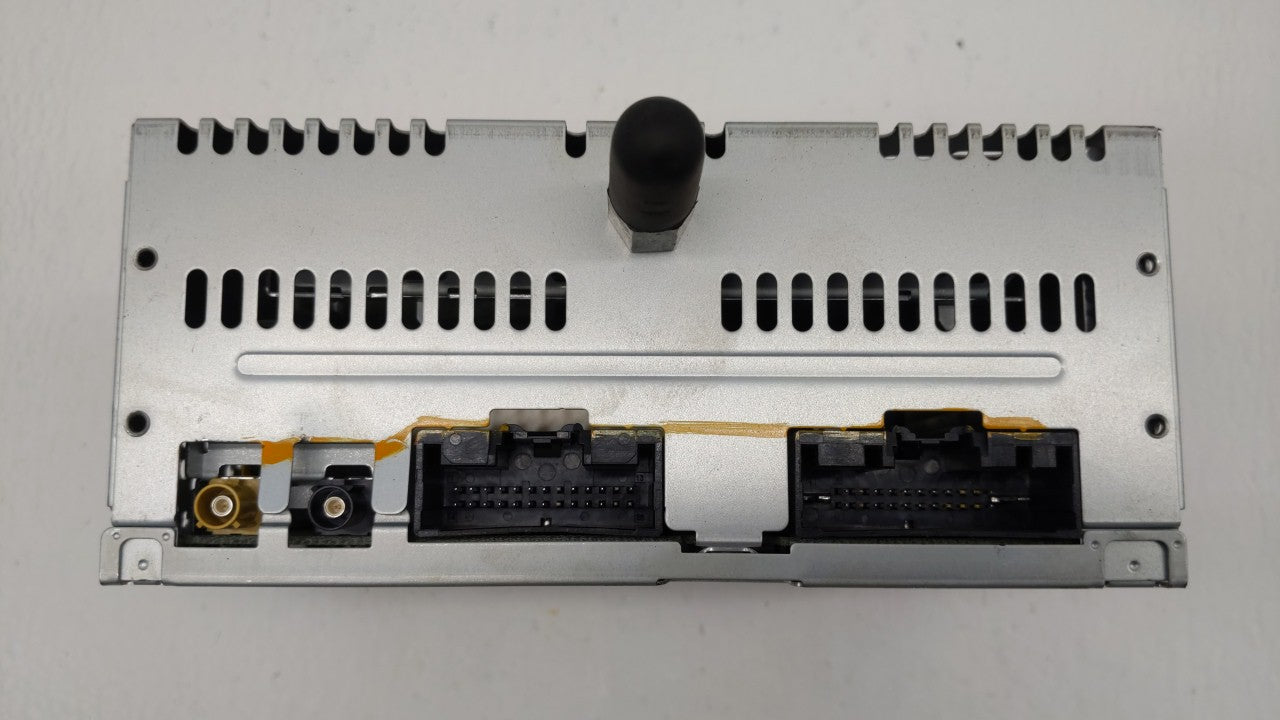 2014 Ford Edge Radio AM FM Cd Player Receiver Replacement P/N:ET4T-19C107-JA ET4T19C107JC Fits OEM Used Auto Parts - Oemused