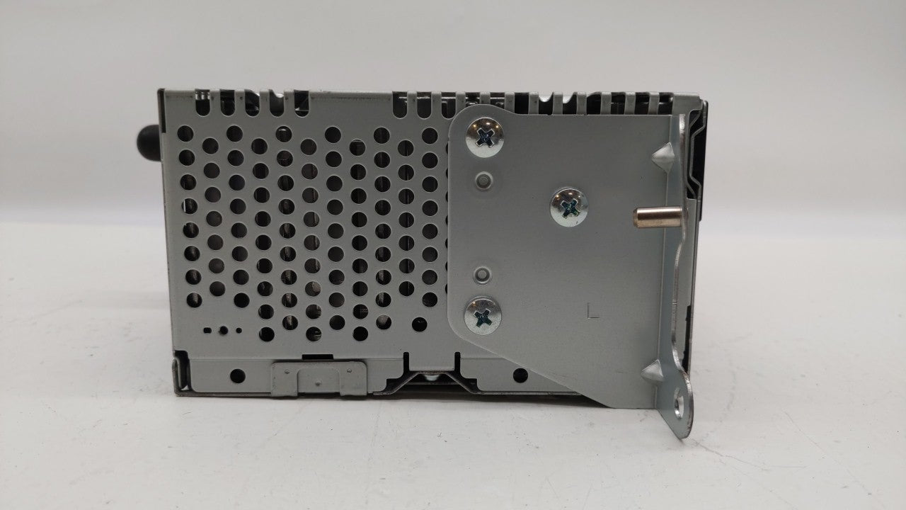 2014 Ford Edge Radio AM FM Cd Player Receiver Replacement P/N:ET4T-19C107-MA Fits Fits 2015 OEM Used Auto Parts - Oemusedaut