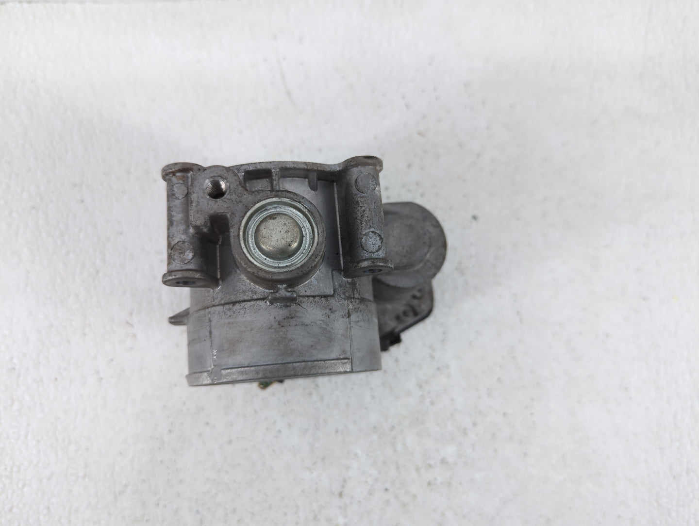 2011-2018 Ford Edge Throttle Body P/N:AT4E-EF AT4E-9F991-EL Fits Fits 2011 2012 2013 2014 2015 2016 2017 2018 2019 OEM Used 