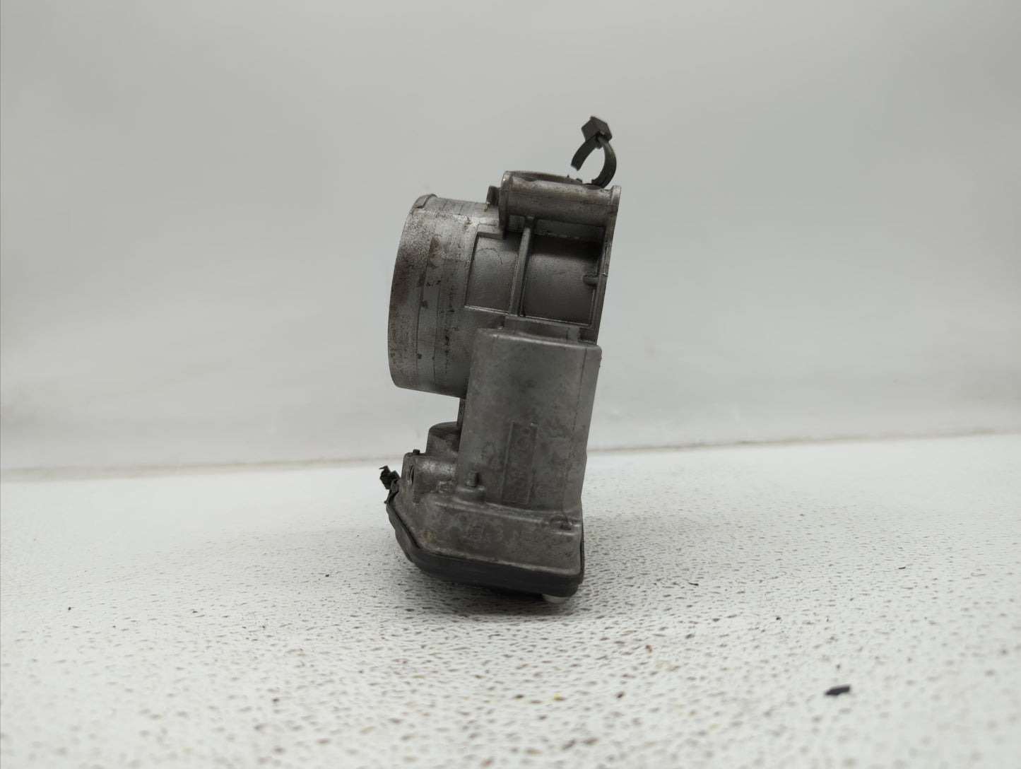 2011-2018 Ford Edge Throttle Body P/N:GF20-GS20 AT4E-EH, AT4E-EF Fits Fits 2011 2012 2013 2014 2015 2016 2017 2018 2019 OEM 