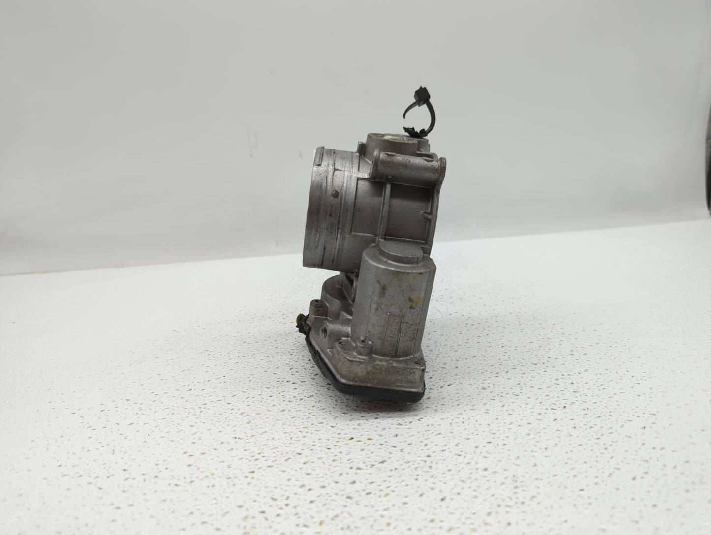 2011-2018 Ford Edge Throttle Body P/N:AT4E-EF AT4E-9F991-EL Fits Fits 2011 2012 2013 2014 2015 2016 2017 2018 2019 OEM Used 