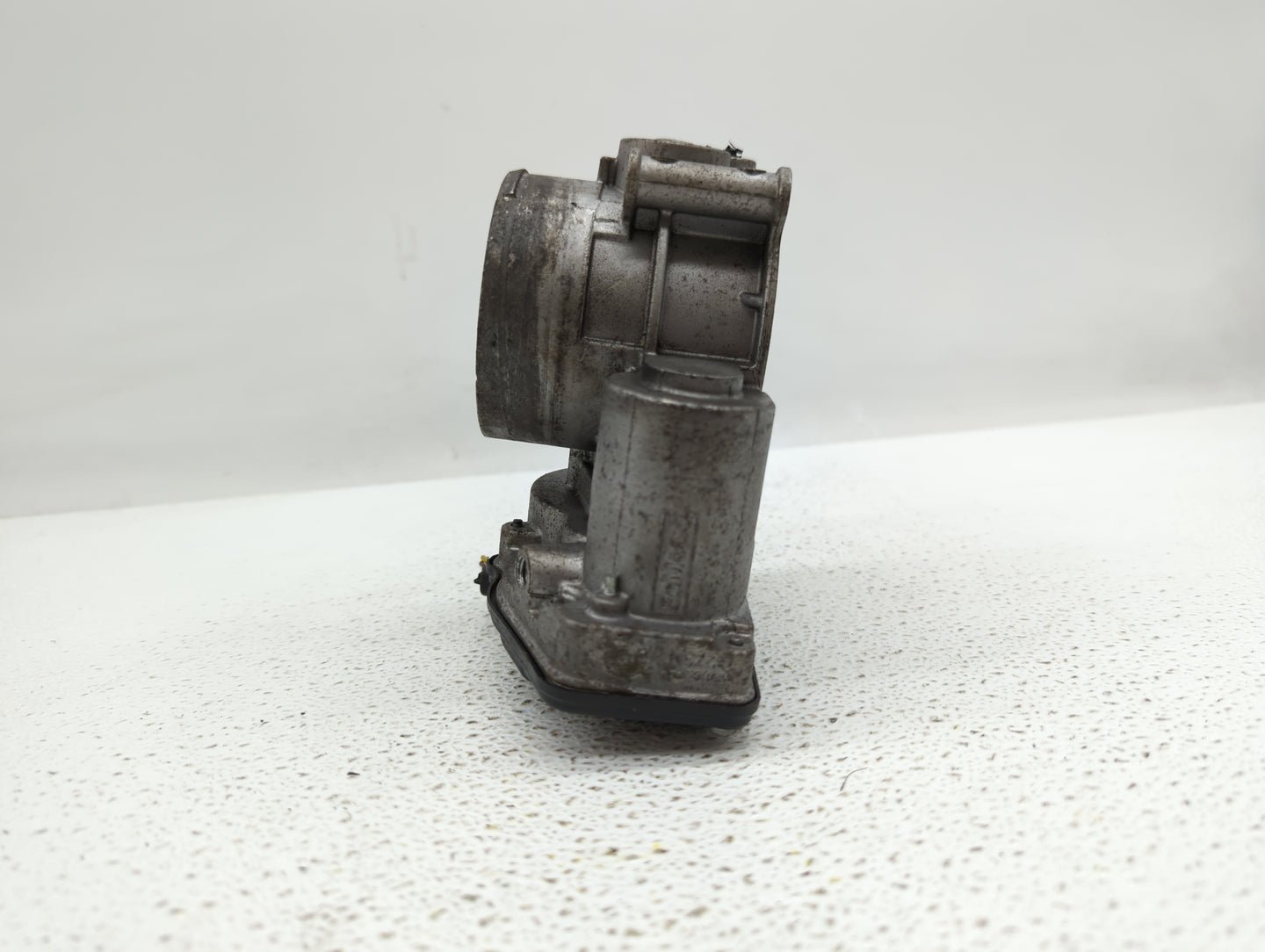 2011-2018 Ford Edge Throttle Body P/N:AT4E-EH AT4E-EF, AT4E-9F991-EL Fits Fits 2011 2012 2013 2014 2015 2016 2017 2018 2019 