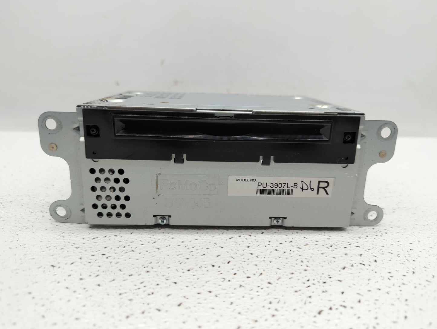 2014 Ford Edge Radio AM FM Cd Player Receiver Replacement P/N:ET4T-19C107-MA Fits Fits 2015 OEM Used Auto Parts - Oemusedaut