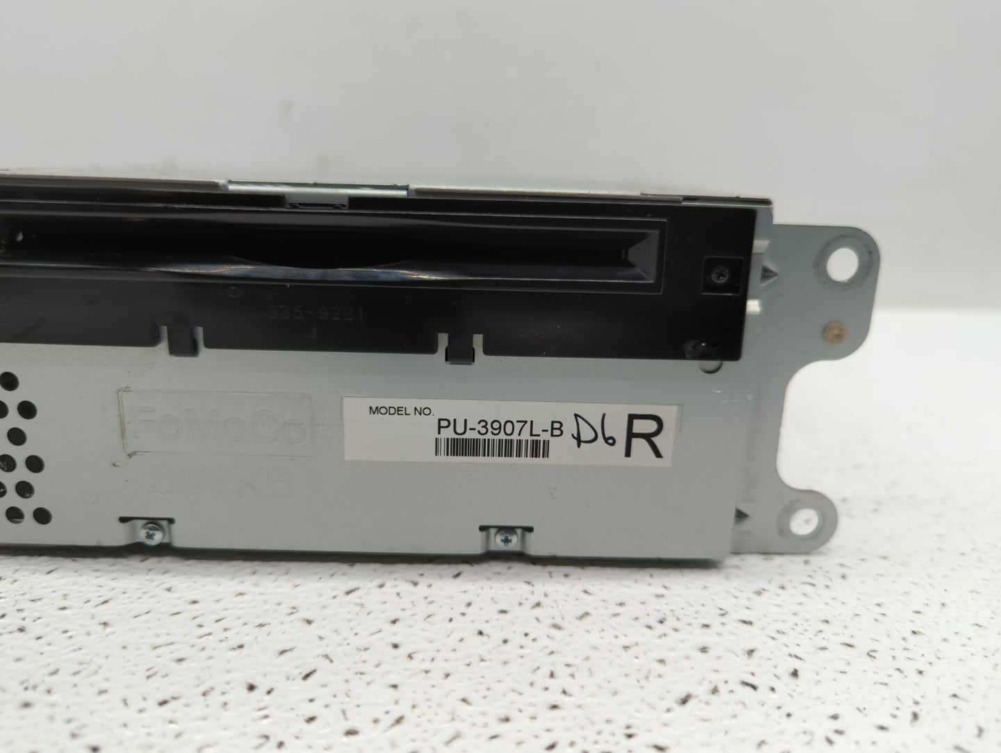 2014 Ford Edge Radio AM FM Cd Player Receiver Replacement P/N:ET4T-19C107-MA Fits Fits 2015 OEM Used Auto Parts - Oemusedaut