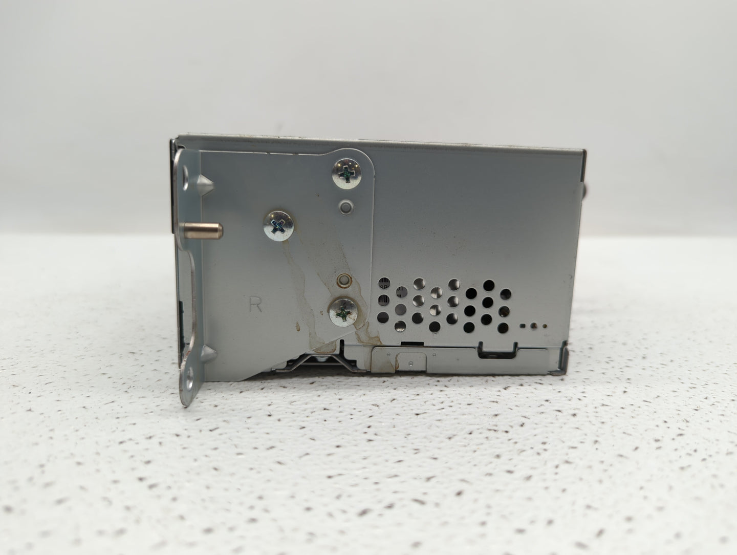 2014 Ford Edge Radio AM FM Cd Player Receiver Replacement P/N:ET4T-19C107-MA Fits Fits 2015 OEM Used Auto Parts - Oemusedaut