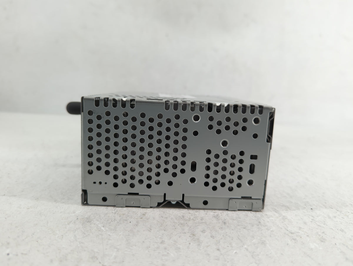 2014-2014 Ford Edge Am Fm Cd Player Radio Receiver 386850 - Oemusedautoparts1.com