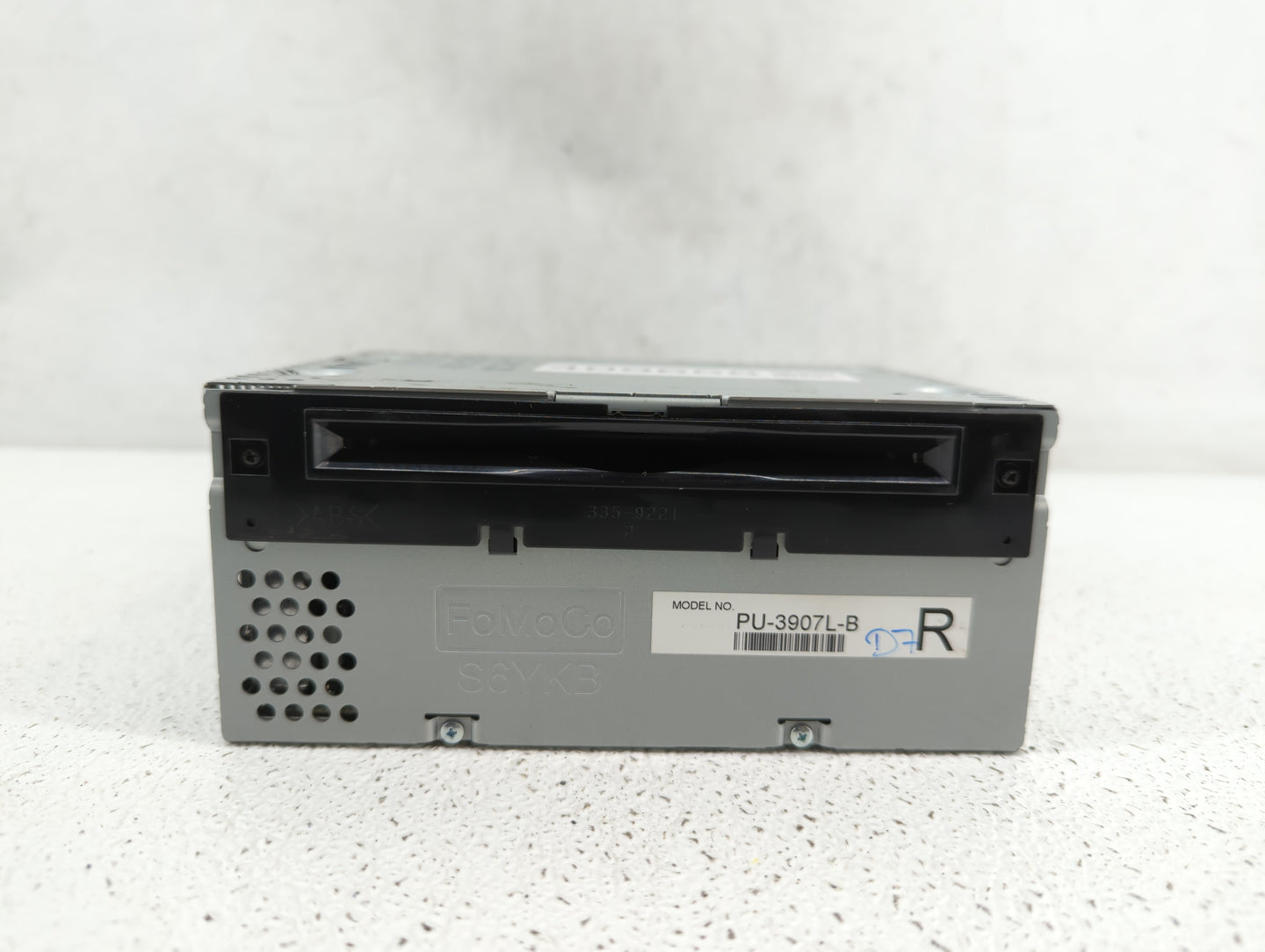2014 Ford Edge Radio AM FM Cd Player Receiver Replacement P/N:ET4T-19C107-KA ET4T-19C107-NA, ET4T-19C107-MA Fits Fits 2015 O