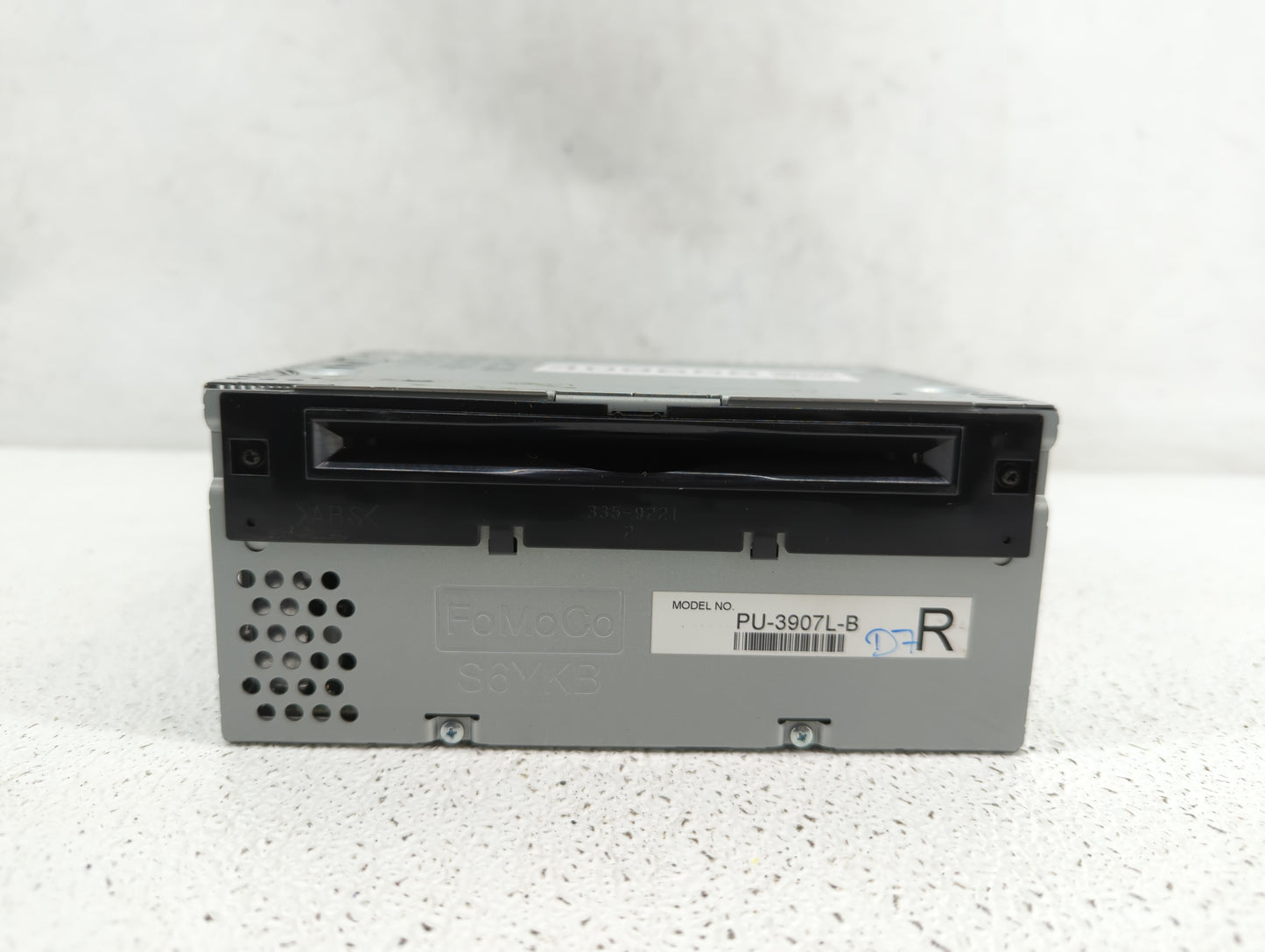2014 Ford Edge Radio AM FM Cd Player Receiver Replacement P/N:ET4T-19C107-KA ET4T-19C107-NA, ET4T-19C107-MA Fits Fits 2015 O
