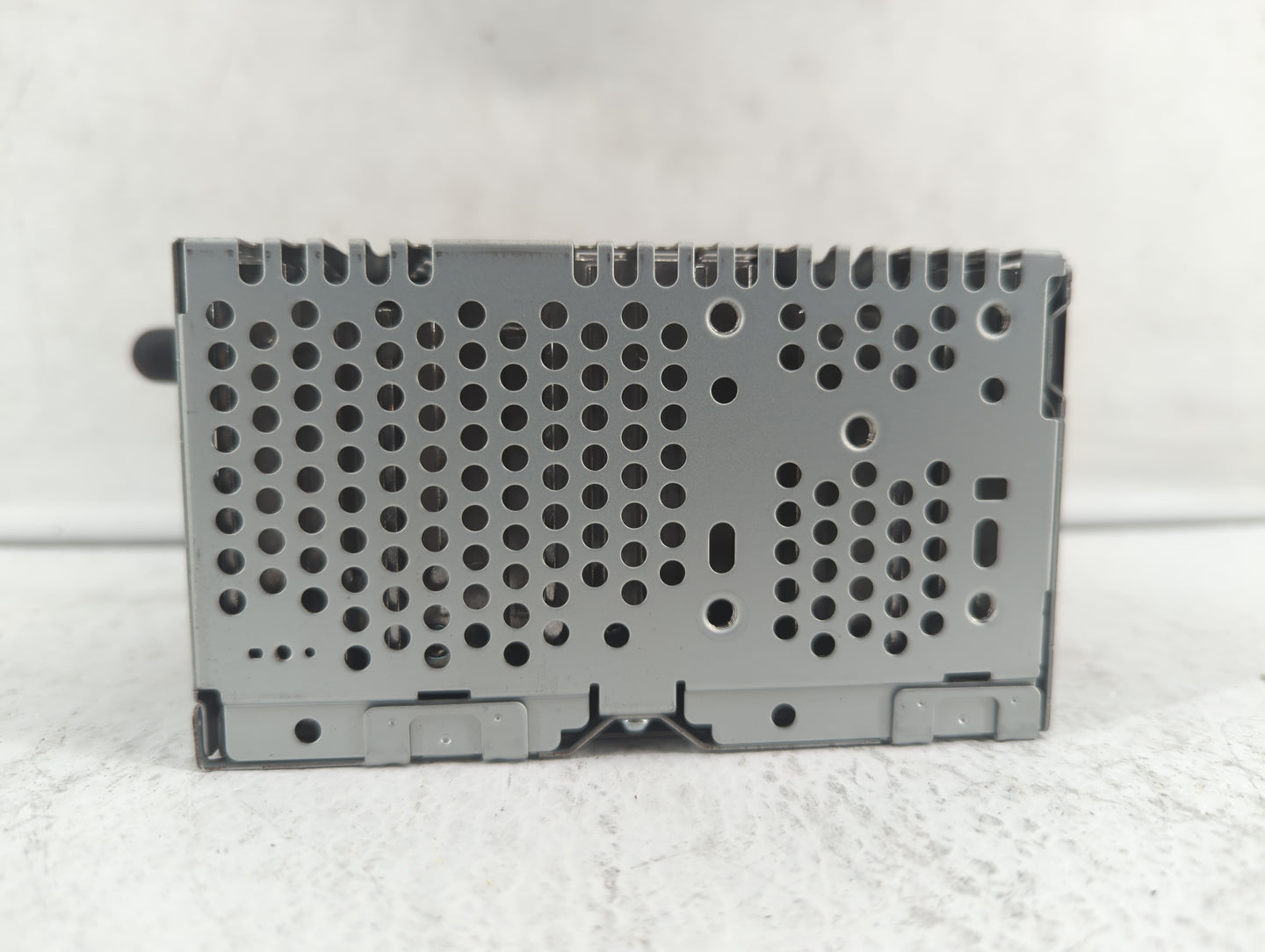 2014 Ford Edge Radio AM FM Cd Player Receiver Replacement P/N:ET4T-19C107-NA Fits Fits 2015 OEM Used Auto Parts - Oemusedaut