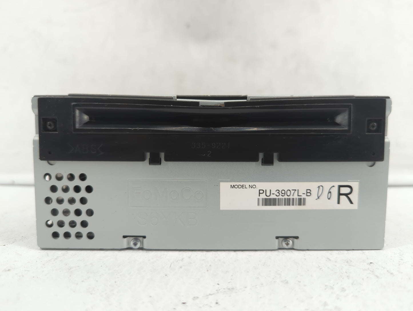 2014 Ford Edge Radio AM FM Cd Player Receiver Replacement P/N:ET4T-19C107-KA ET4T-19C107-NA, ET4T-19C107-MA Fits Fits 2015 O